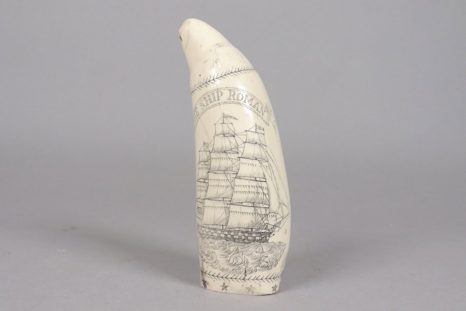 Lots estate carved items - 4