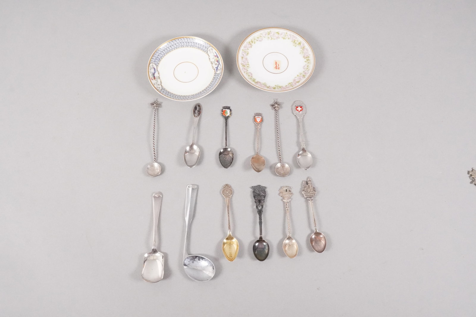 Lots estate items - 3