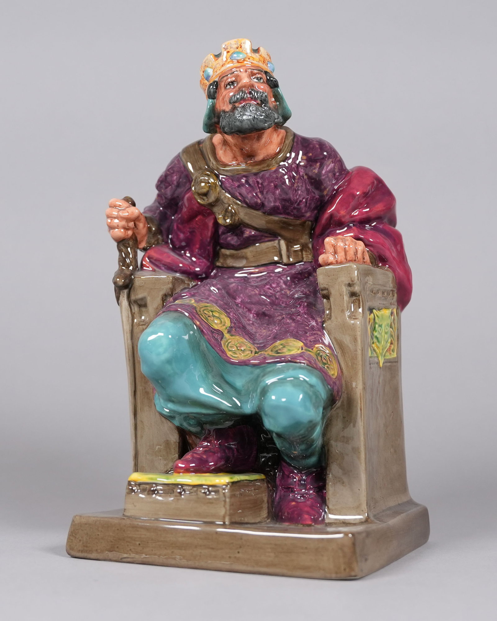 Royal Doulton Old King figurine: Royal Doulton Old King figurine. H: 10" x W: 5.5."