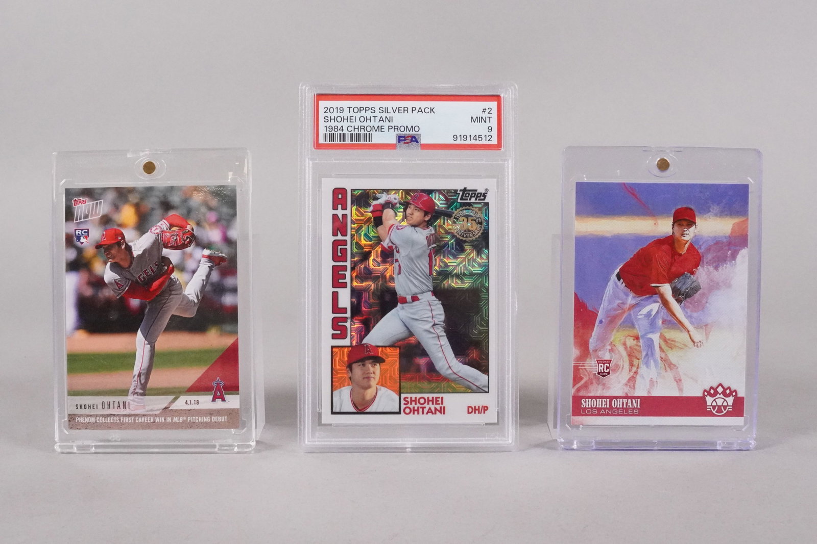 Lots Shohei Ohtani baseball cards: Lots Shohei Ohtani baseball cards.