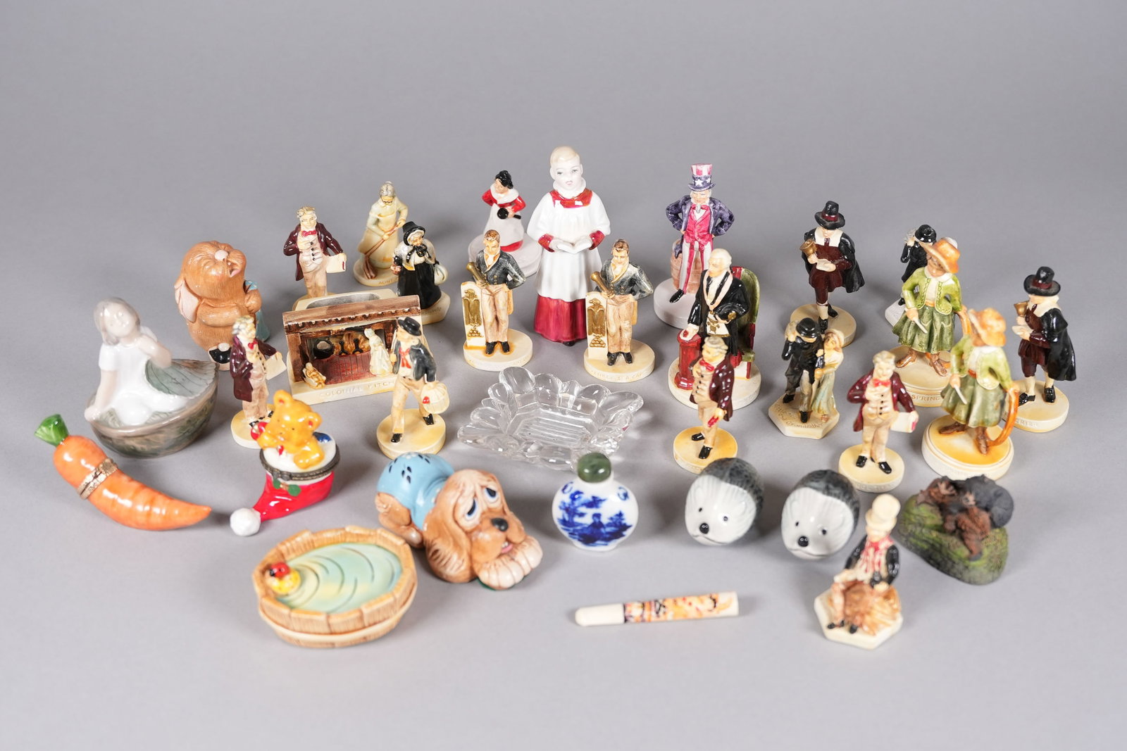 Lots vintage figurines (1 of 7)