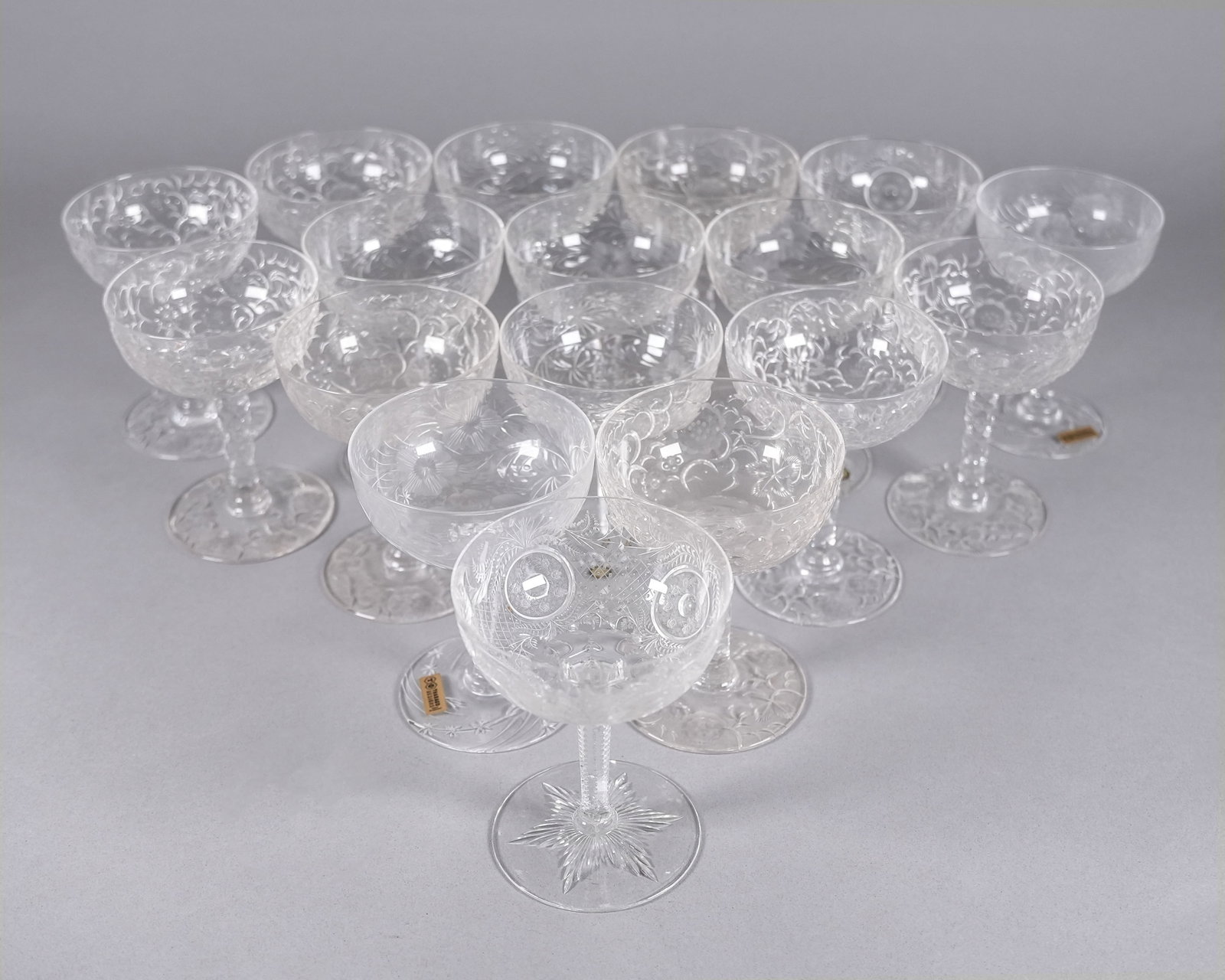 Lots vintage goblets: Lots vintage goblets.