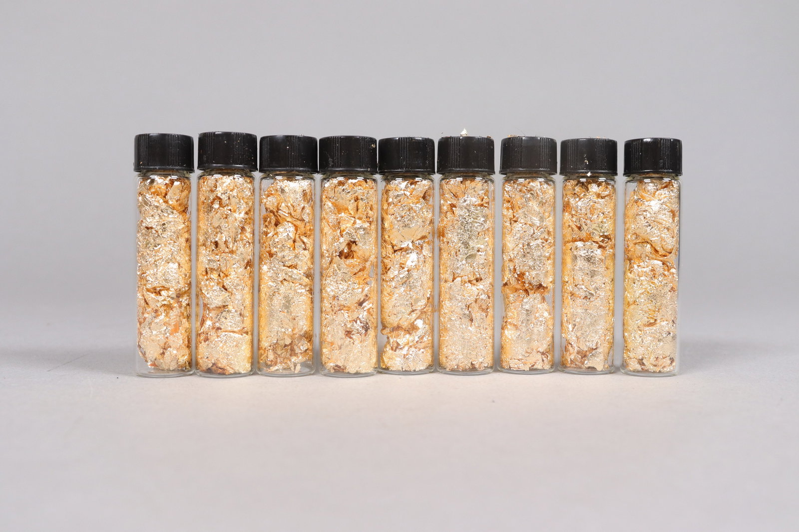 Lots gold flakes ungraded - 5