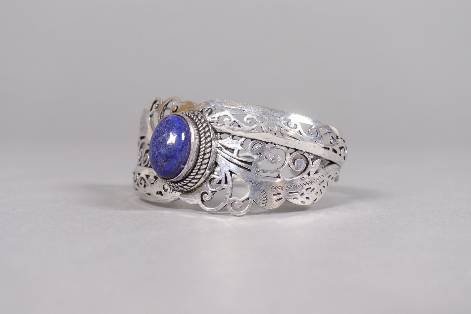 2 estate fine bracelets - 5
