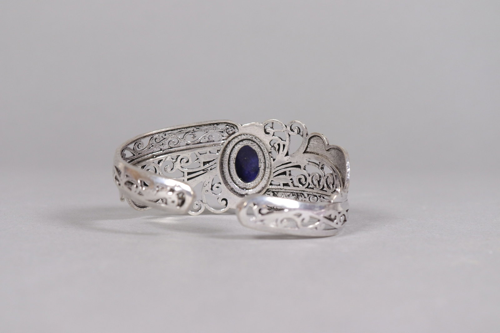 2 estate fine bracelets - 6