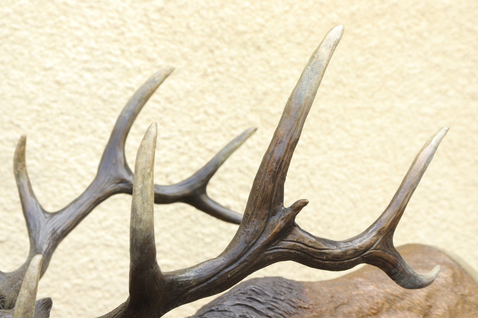 Devin Rowe bronze statue - 5