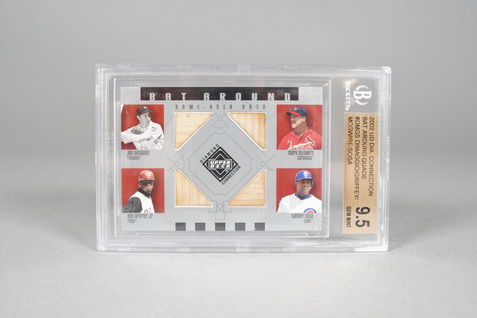 2 vintage baseball cards. - 2