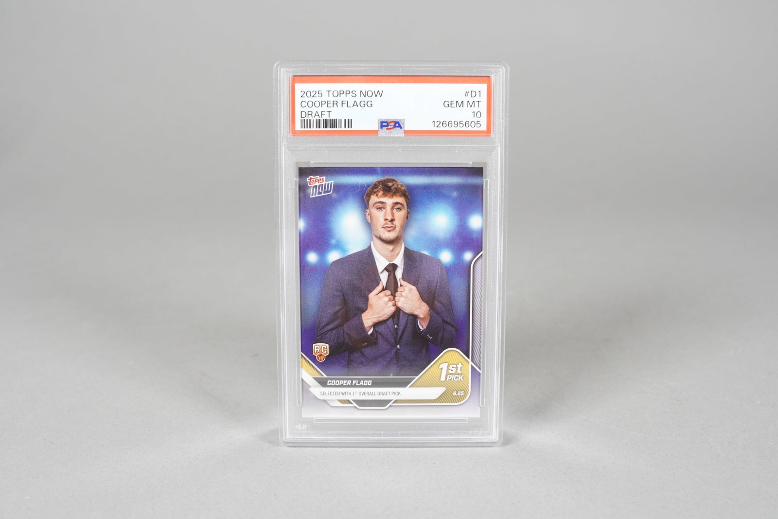 2 Cooper Flagg rookie cards - 2
