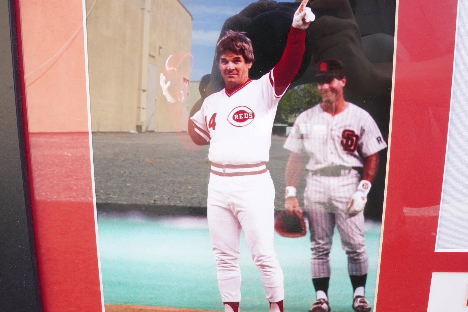 Pete Rose signed jersey - 4
