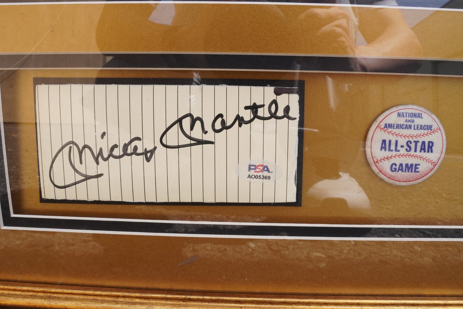 Mickey Mantle signed item framed - 3