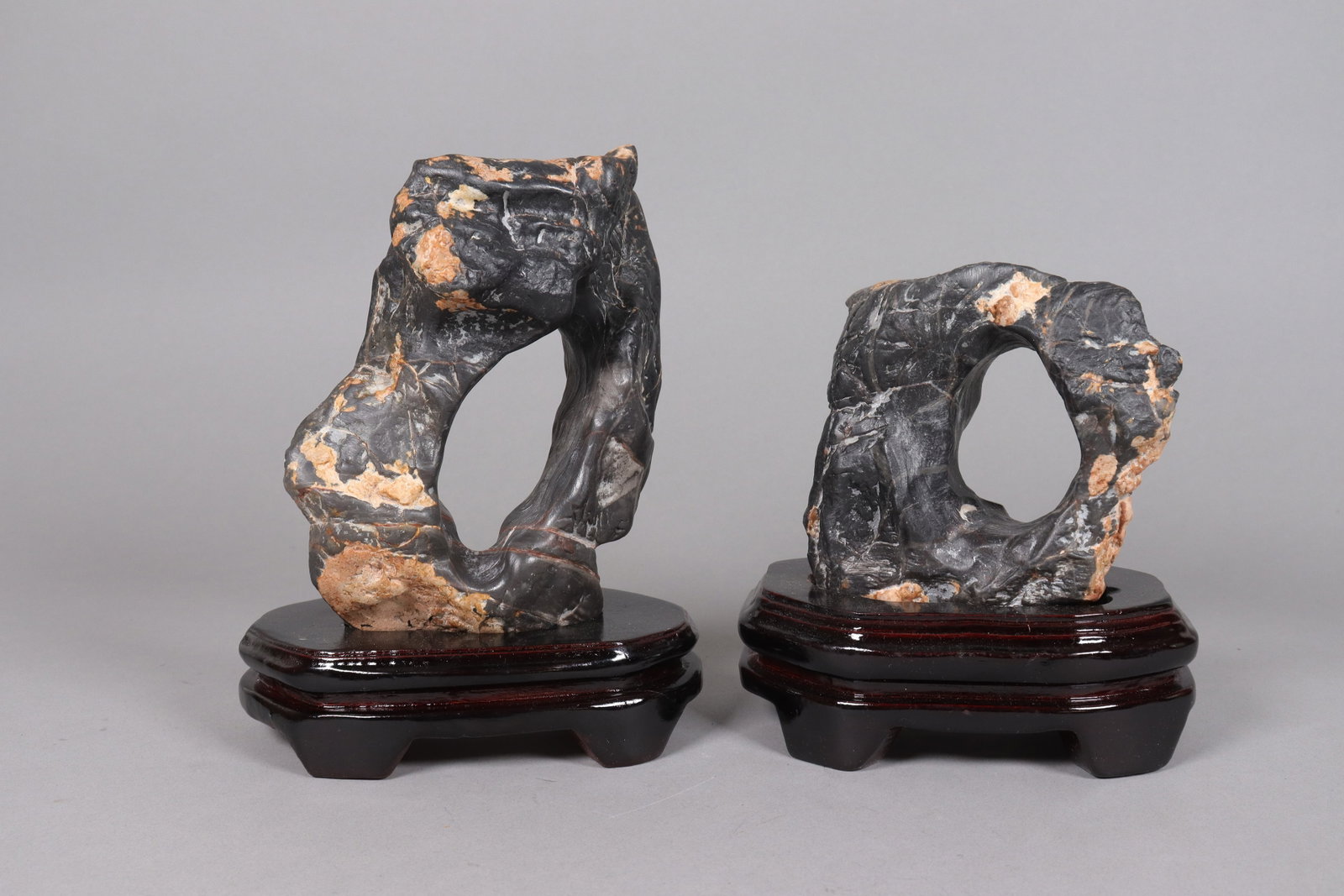 Lots Chinese scholar rocks (1 of 7)