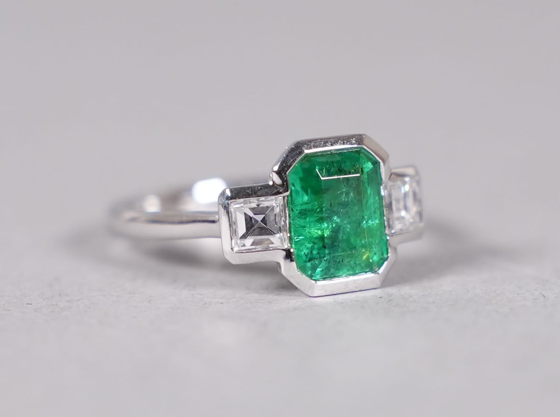 Platinum natural emerald diamond ring (1 of 8)