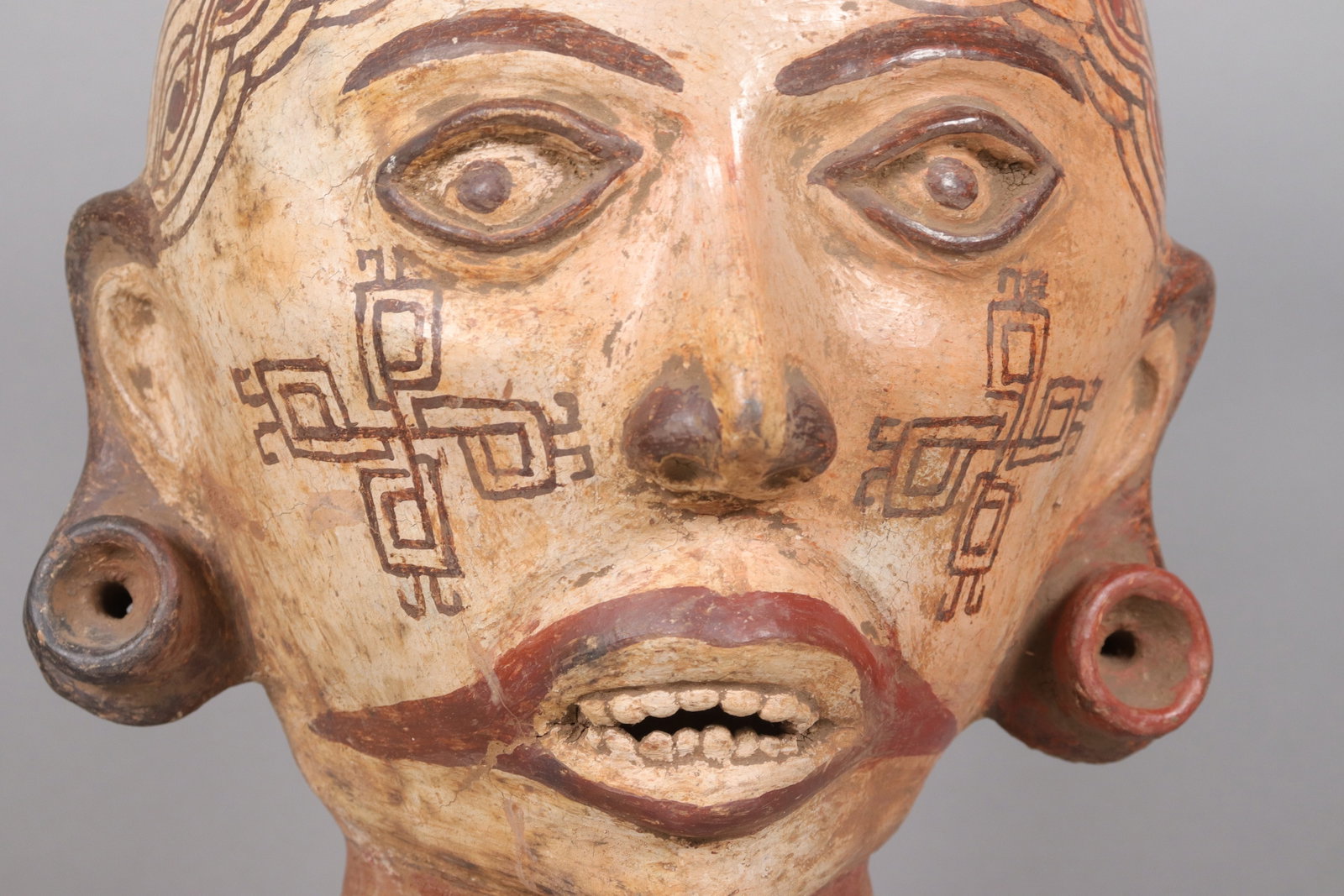 Pre-Columbian ceramic bust figure - 3