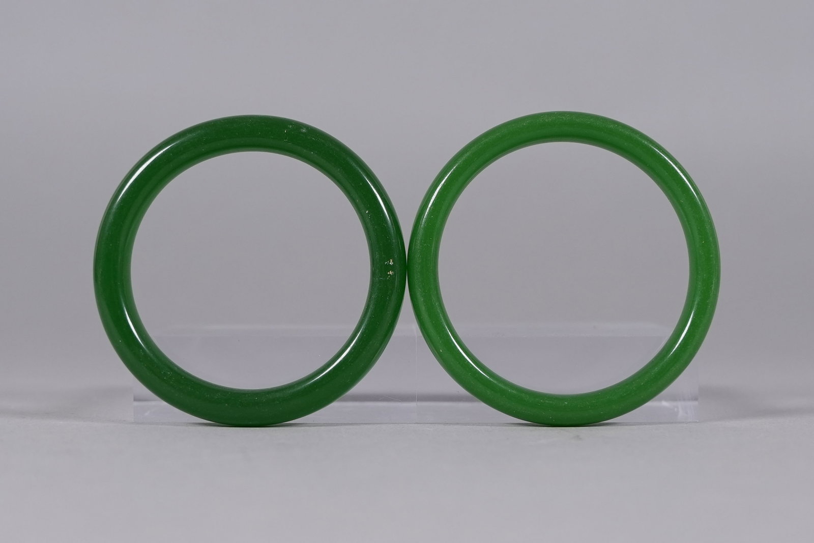 Lots Chinese apple green bangles - 2