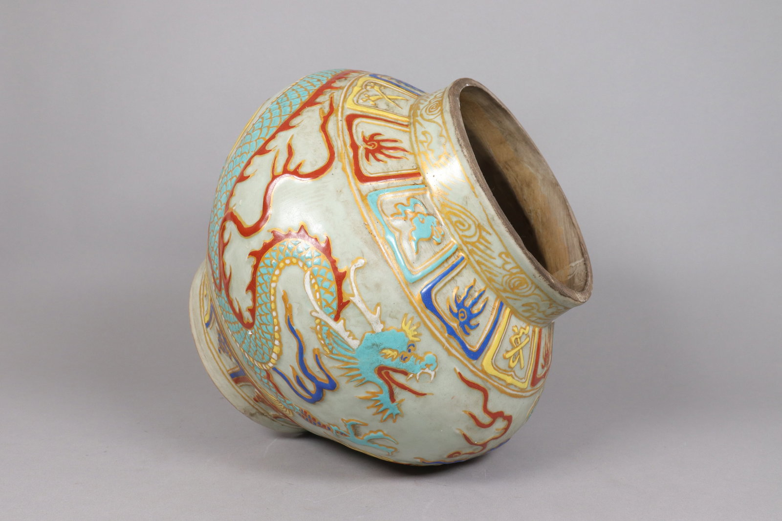 Chinese large lidded jar - 3