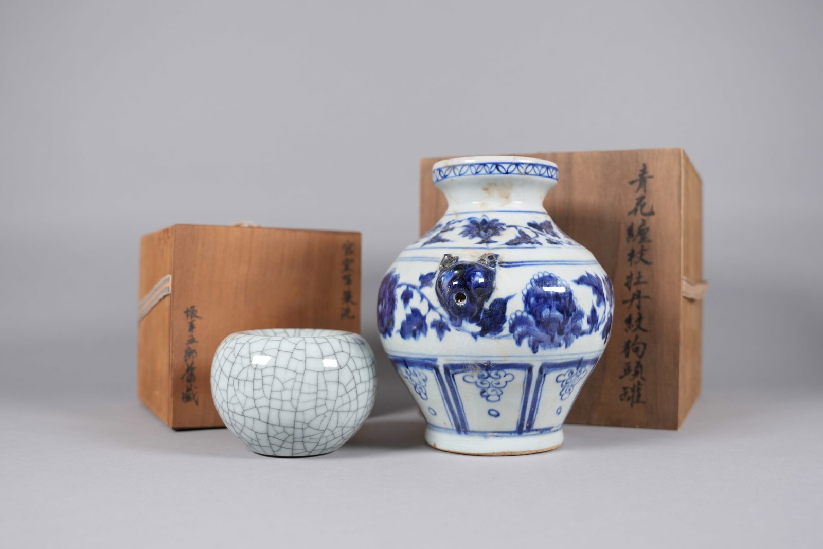 Lots Chinese fine porcelains with wooden box: Lots Chinese fine porcelains with wooden box. Largest H: 7.7" x W: 7."