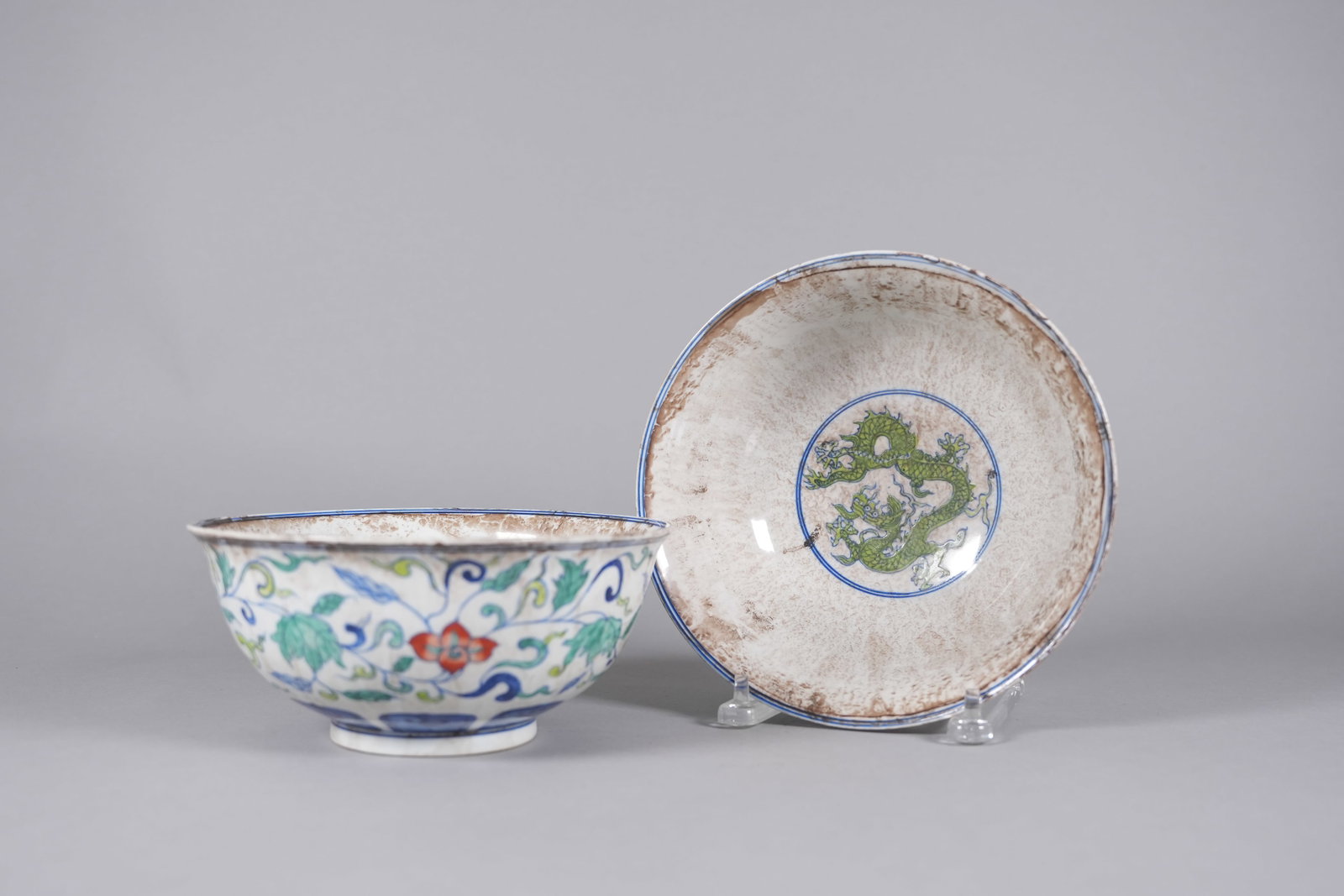 2 Chinese large bowls: 2 Chinese large fine bowls, largest H: 3.8" x W: 8.8."