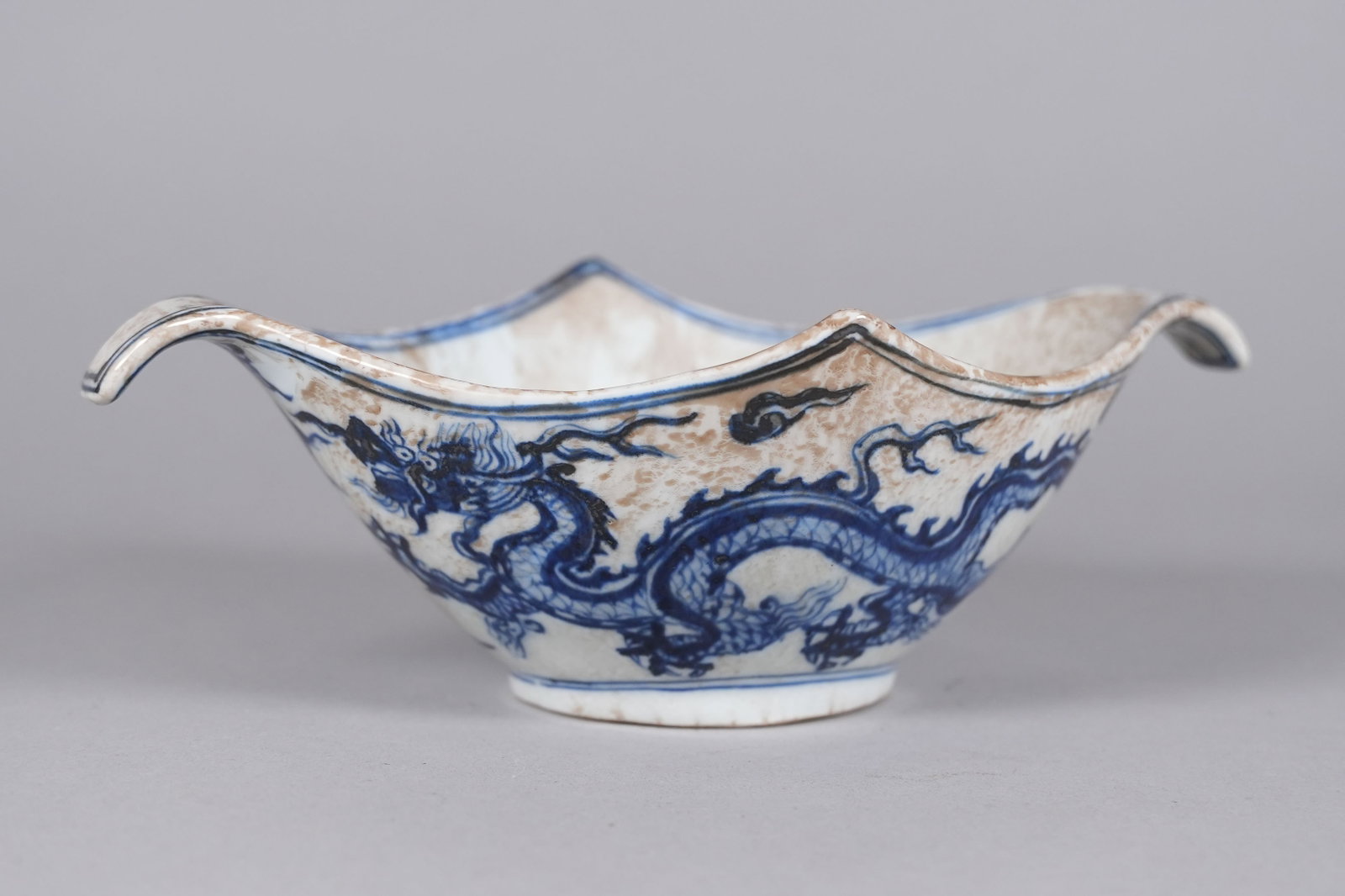 Chinese unusual b/w porcelain bowl: Chinese unusual fine blue and white porcelain bowl, possibly from Ming dynasty. H: 3.5" x W: 11."