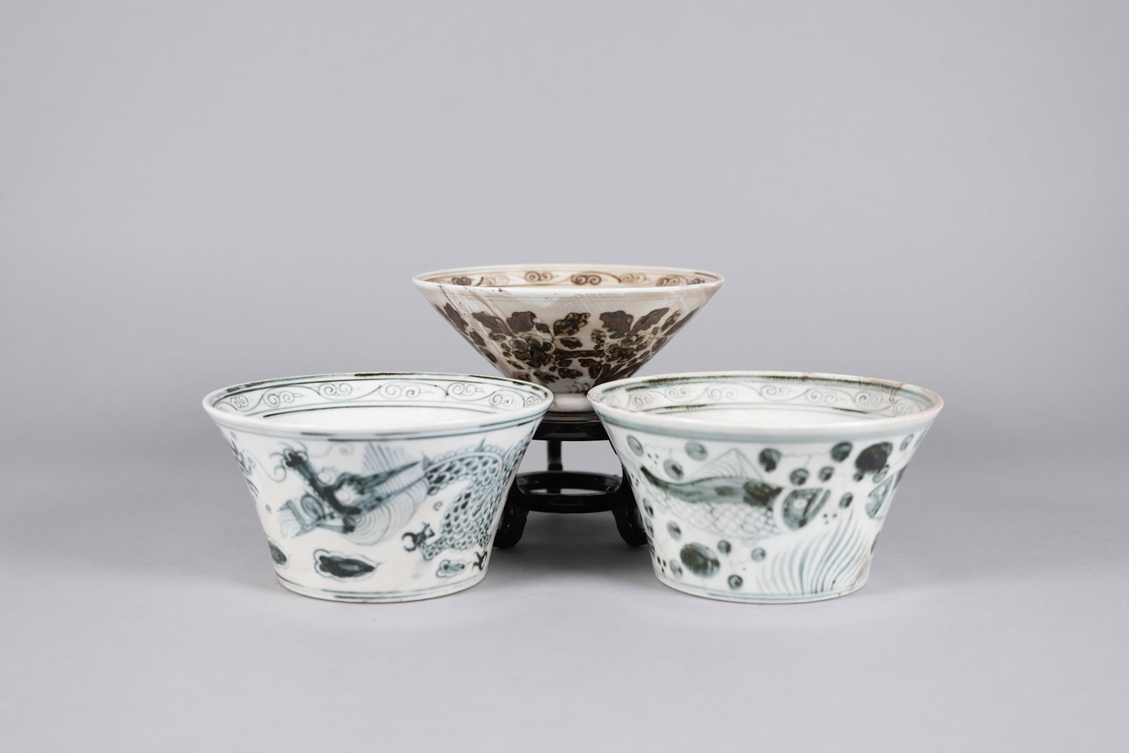 3 Chinese fine porcelain bowls: 3 Chinese fine porcelain bowls, largest H: 3.4" x W: 6.5."