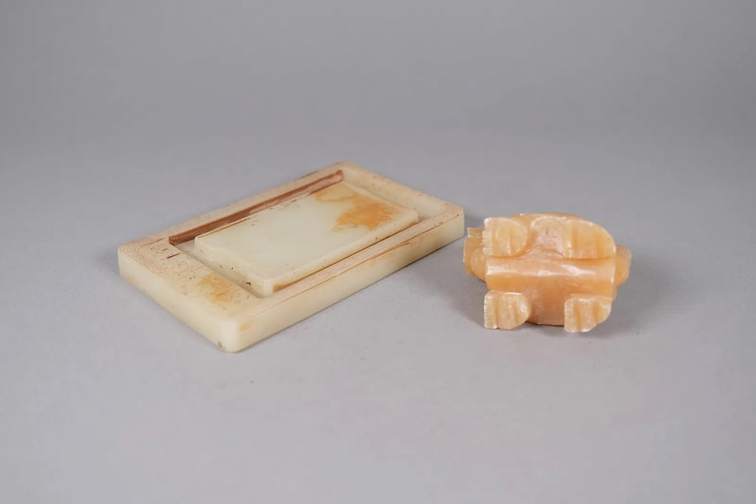 Lots Chinese carved items - 3