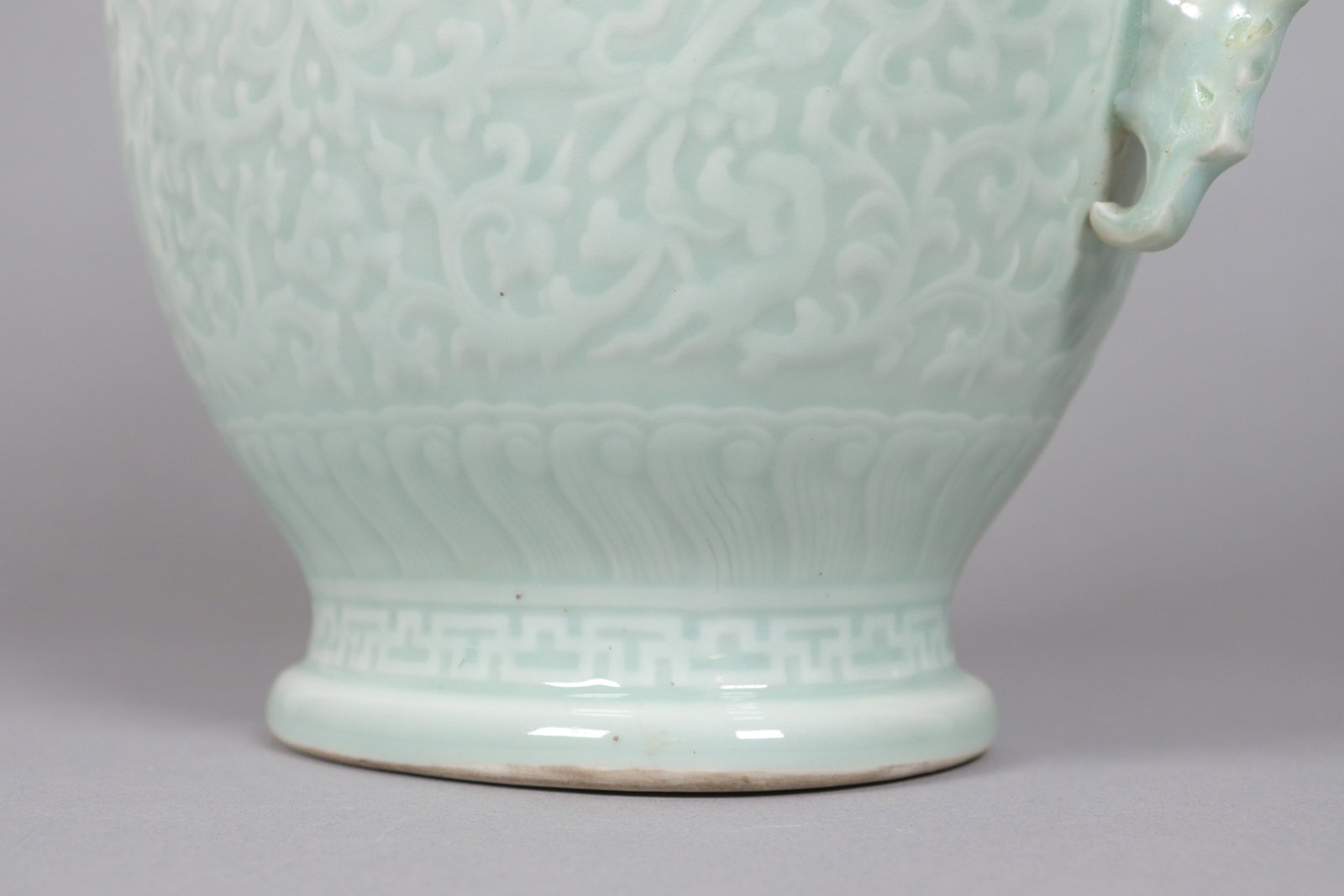 Chinese fine celadon vase - 5