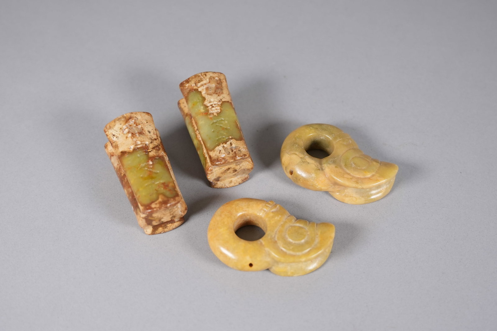 Lots Chinese jade ornaments (1 of 7)