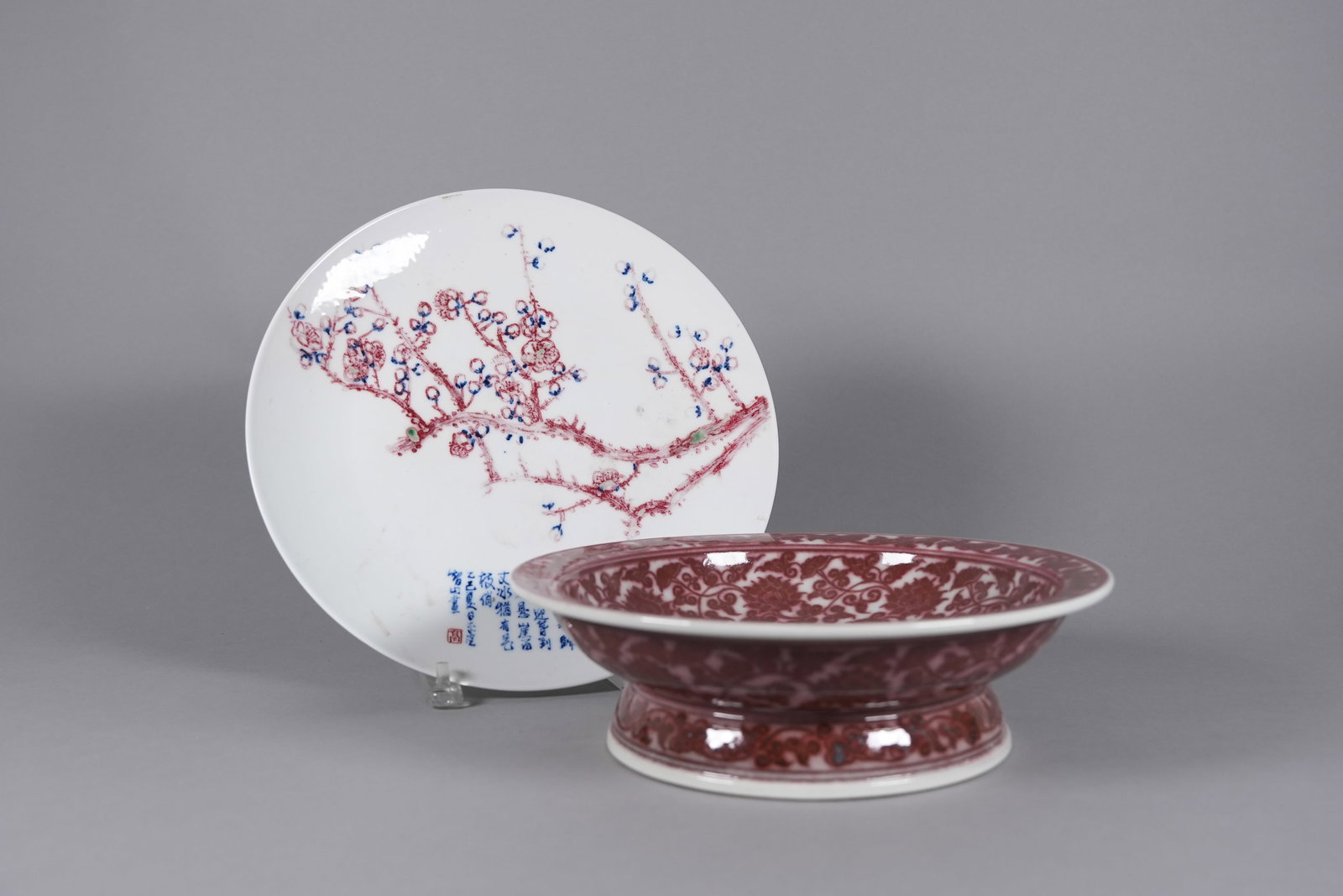Lots Chinese fine porcelain plates: Lots Chinese fine porcelain plates. Largest H: 3.2" x W: 11."
