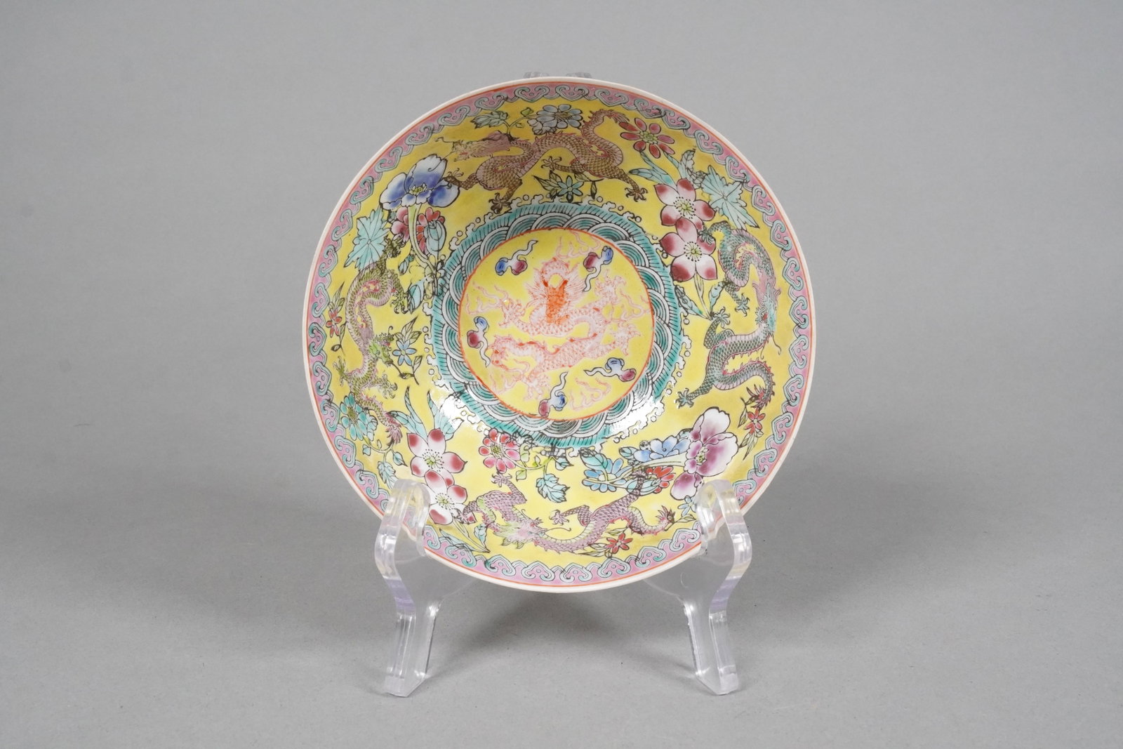 Chinese eggshell yellow bowl - 3