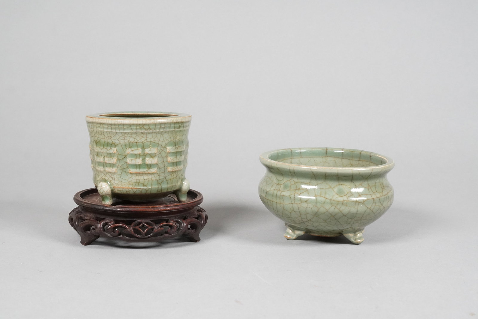 2 Chinese fine crackled porcelains: 2 Chinese fine crackled porcelains, largest H: 3" x W: 4.5."