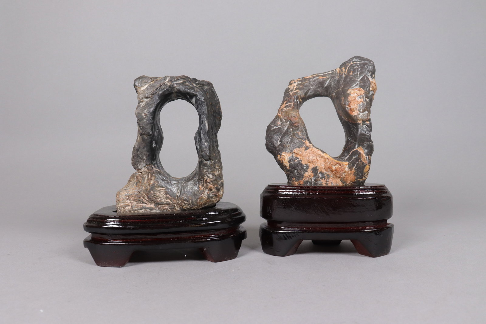 Lots Chinese scholar rock on wooden stands: Lots Chinese scholar rock on wooden stands.