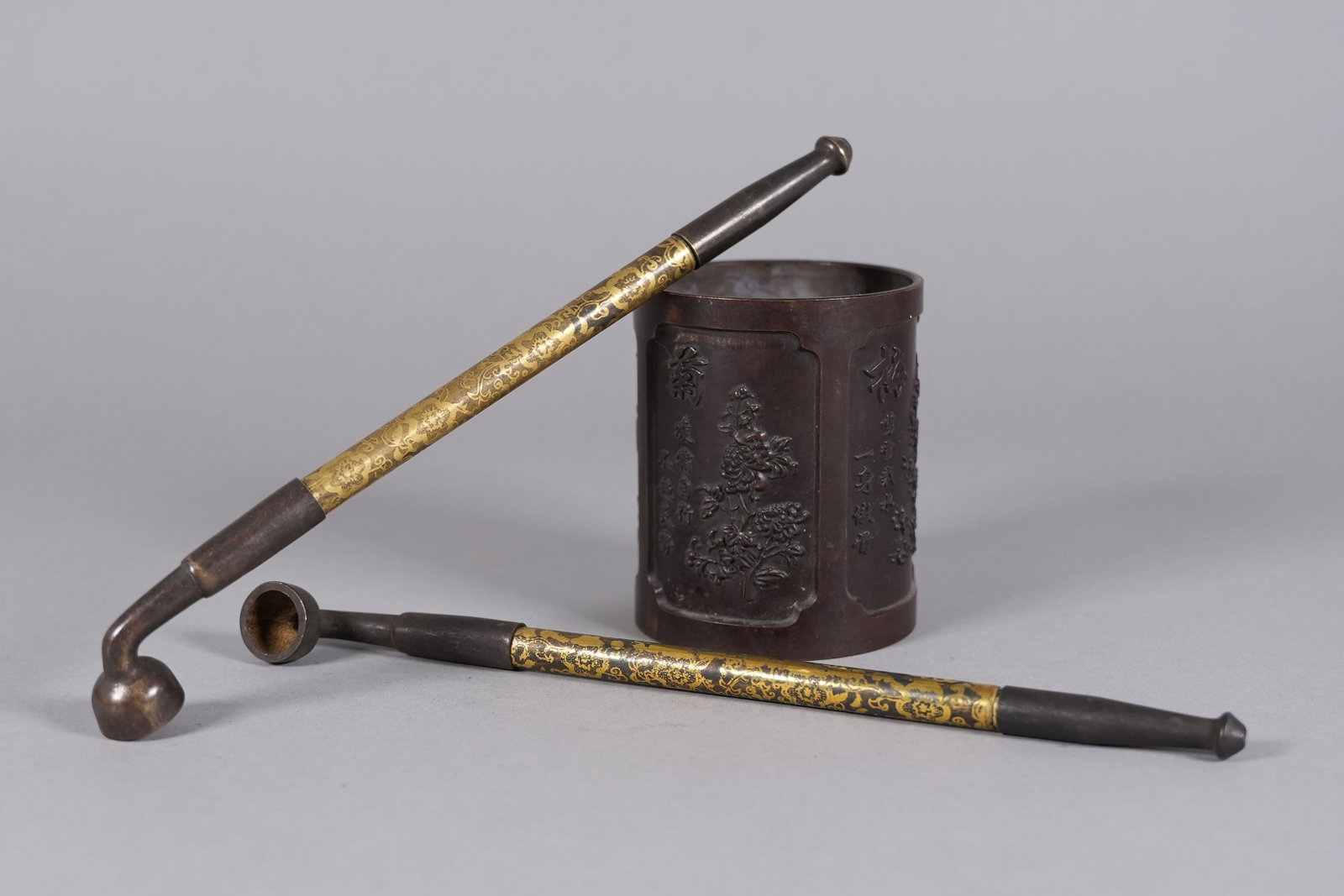 Lots Chinese bronze items: Lots Chinese fine bronze items. Largest H: 9" x W: 3.1."