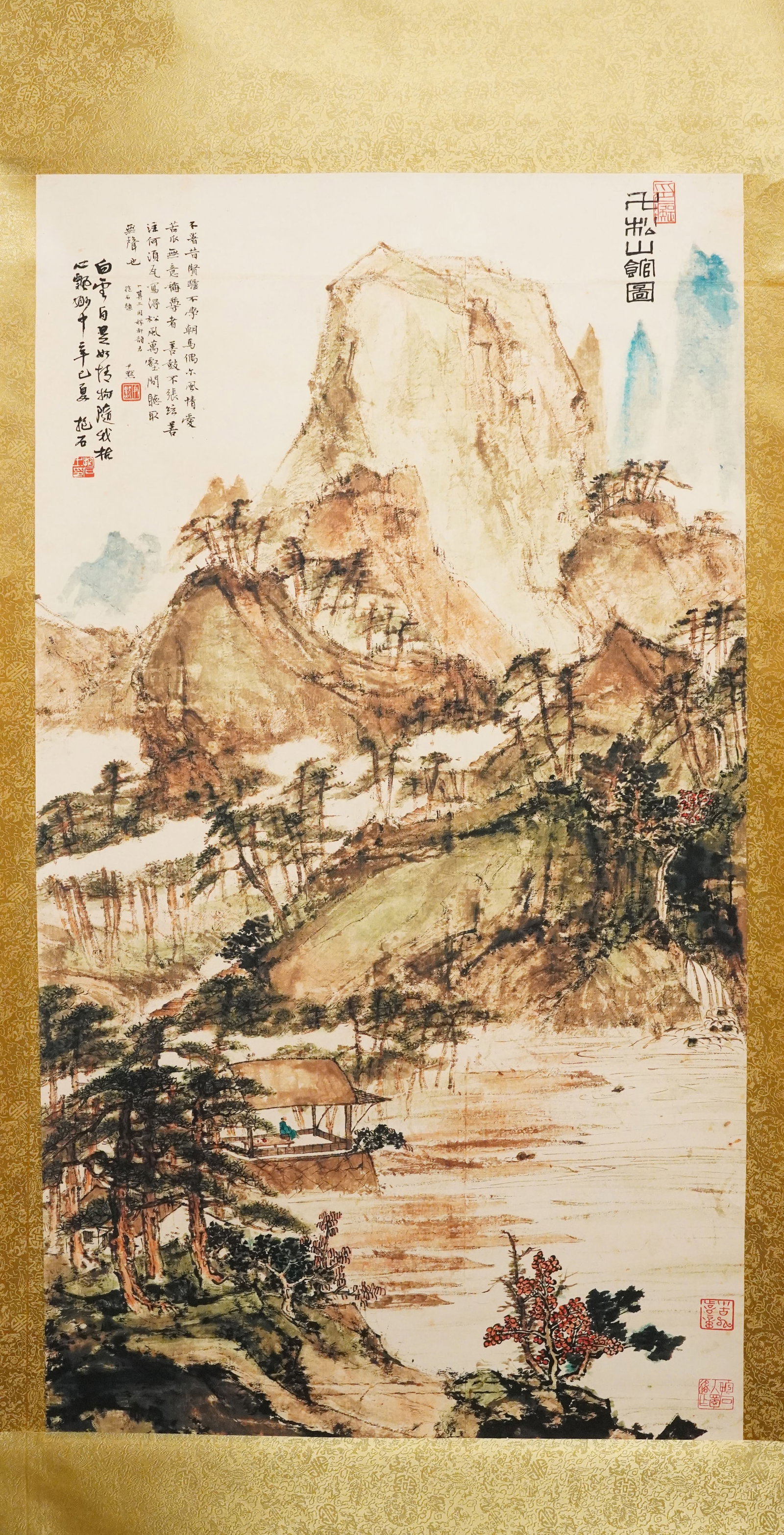 Chinese fine art scroll: Chinese fine art scroll.