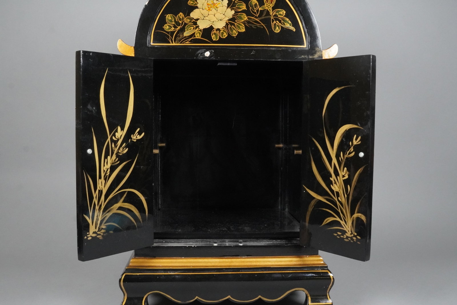 2 Chinese estate items - 5
