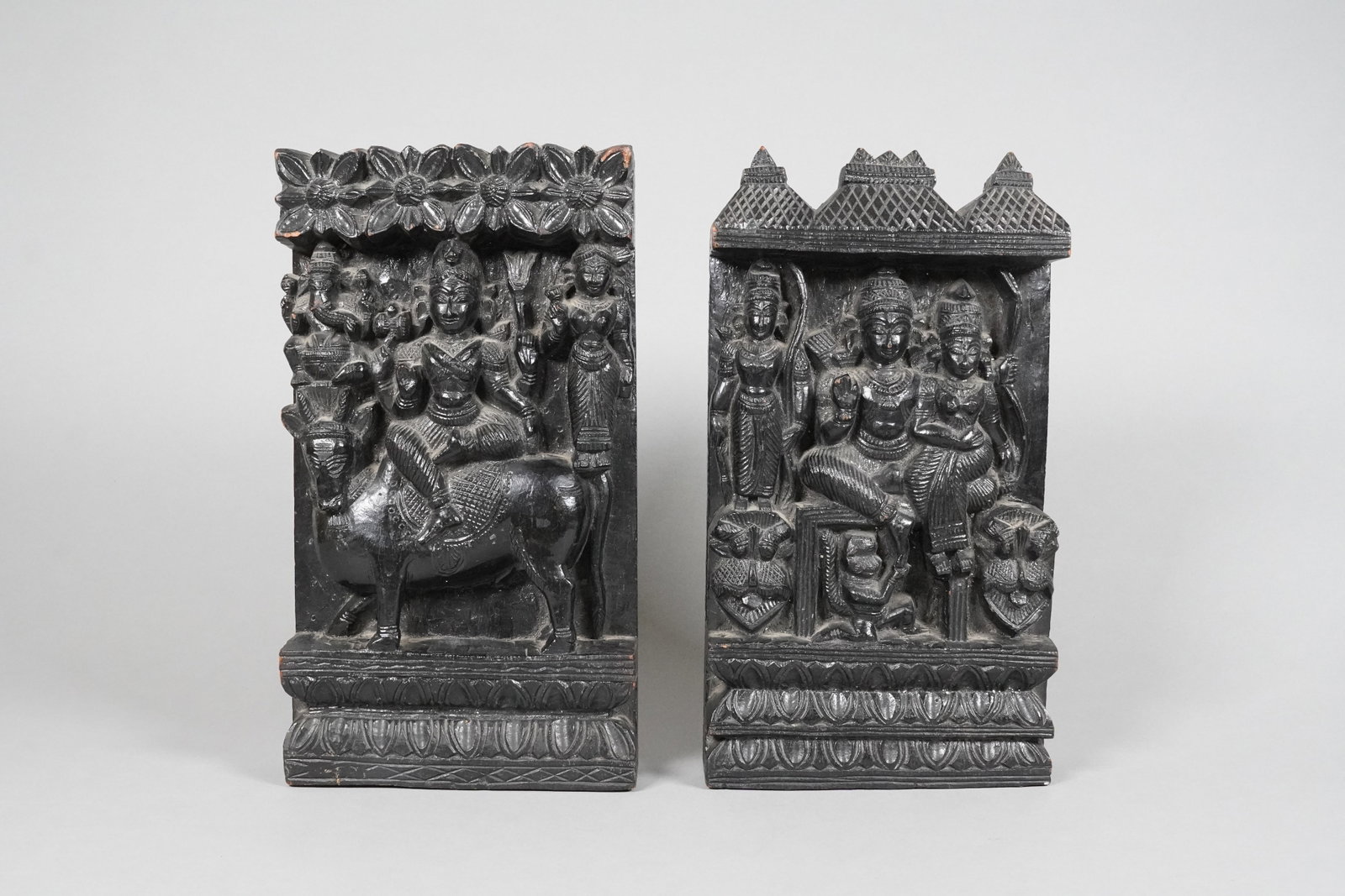 Lots fine carvings - 3