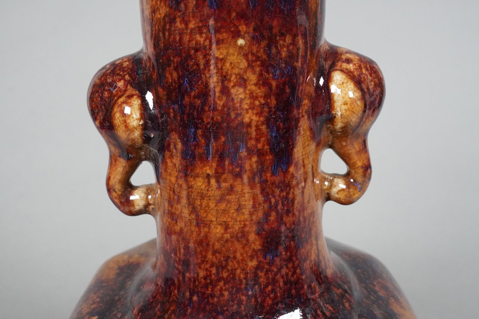 Chinese fine handled vase - 5