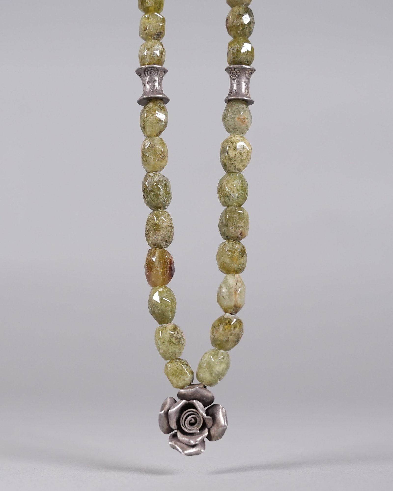 Asian style fine necklace (1 of 7)