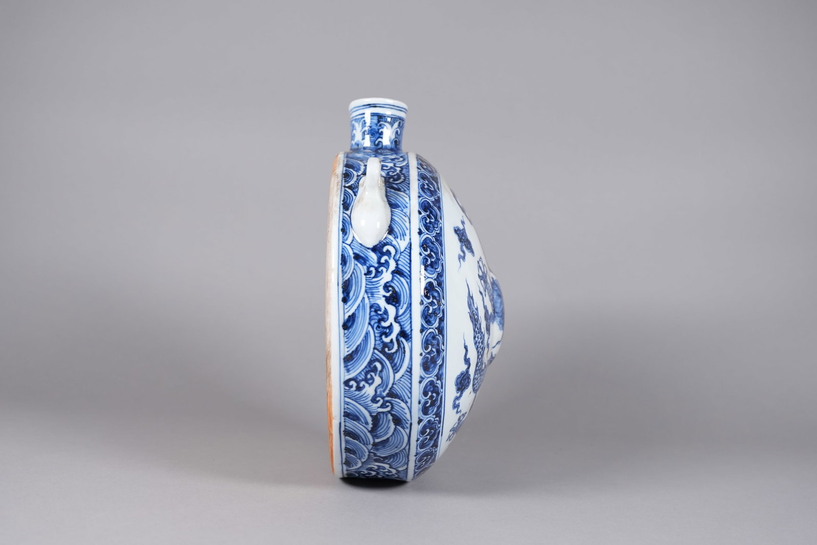 Chinese fine b/w flask vase - 5
