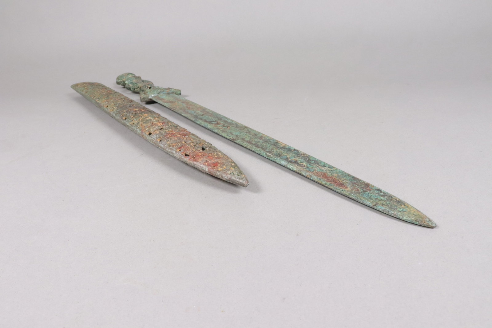Chinese long bronze sword - 6