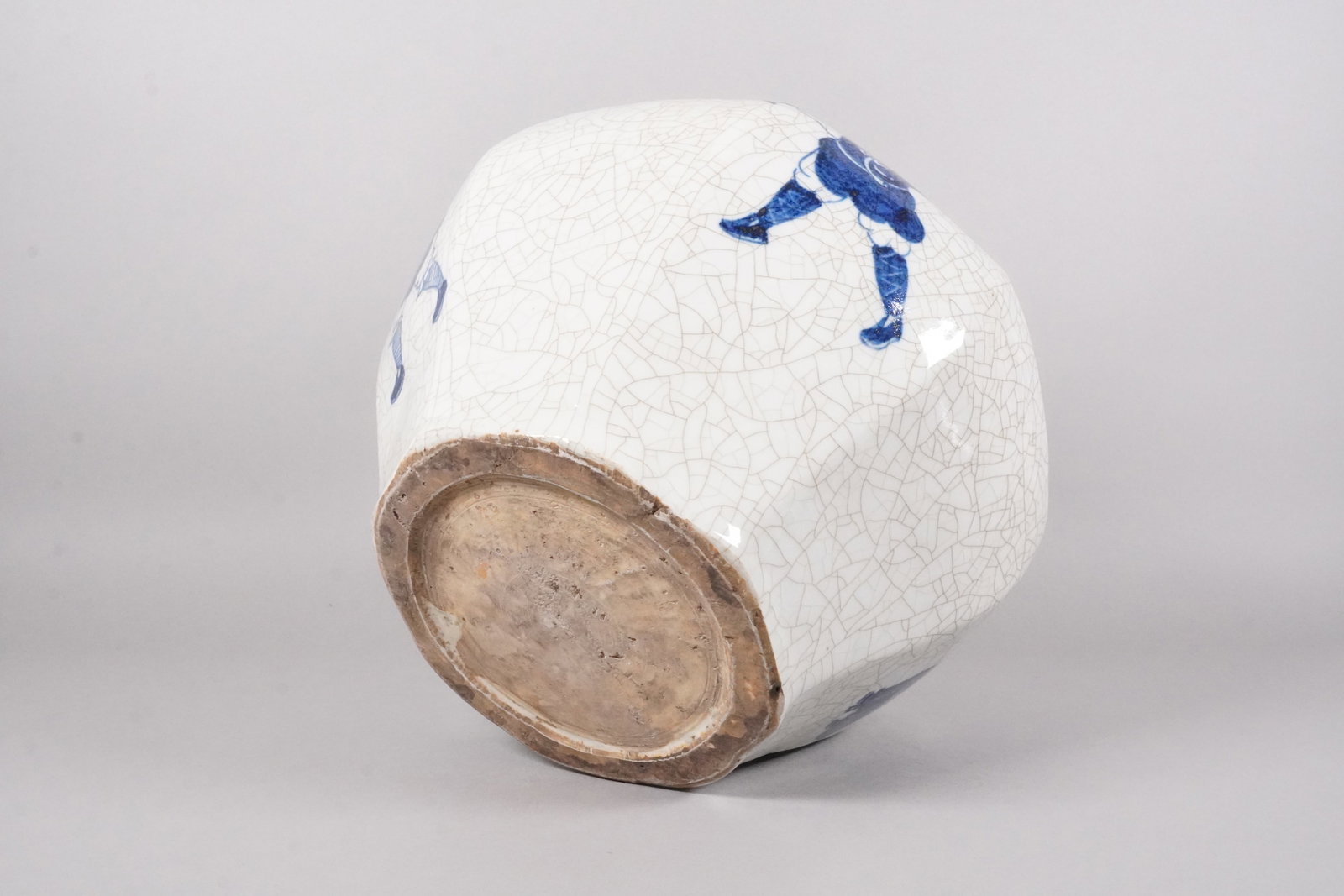 Chinese fine crackled jar - 5