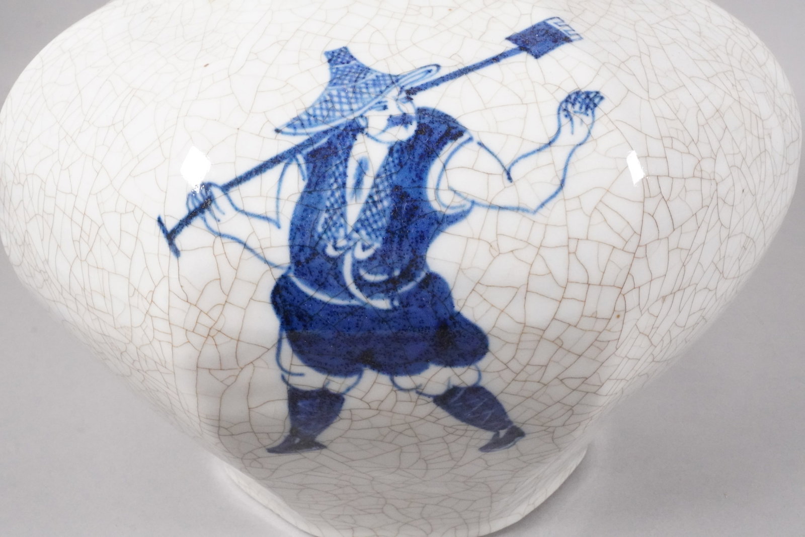Chinese fine crackled jar - 6