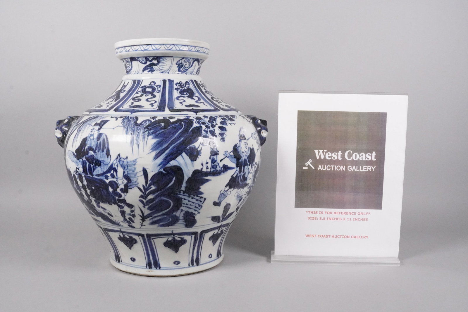 Chinese large b/w handled vase - 2