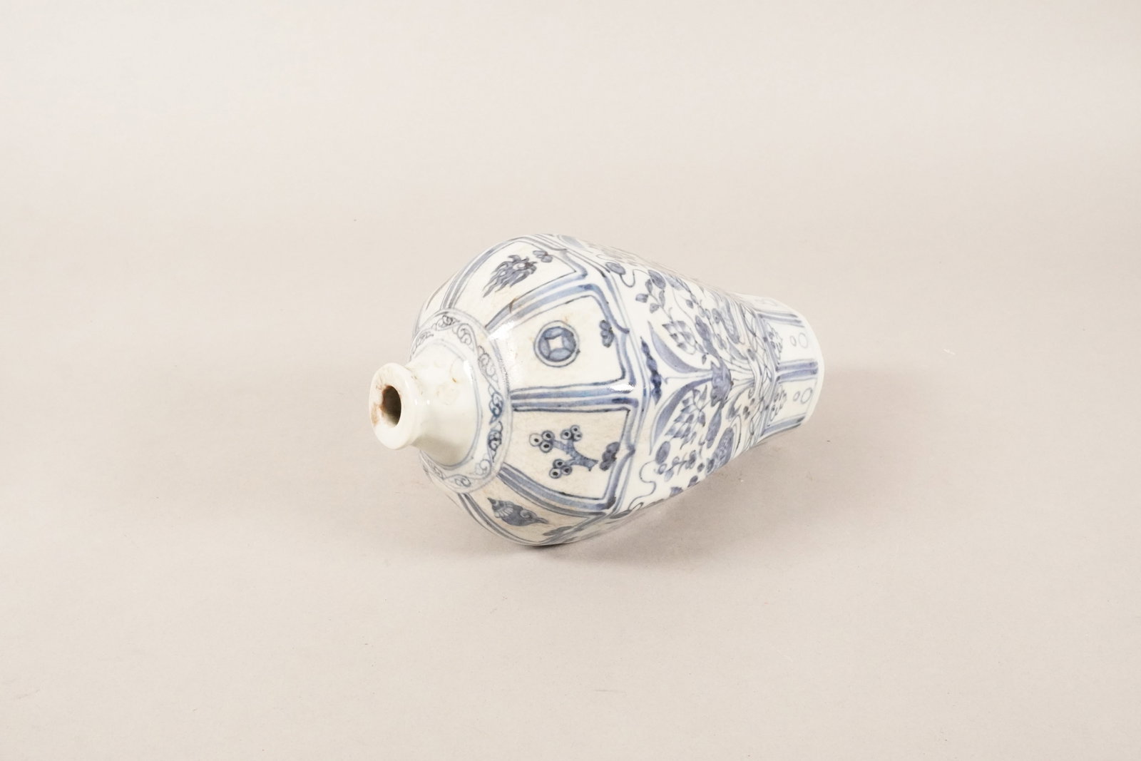 2 Chinese b/w fine vase - 5