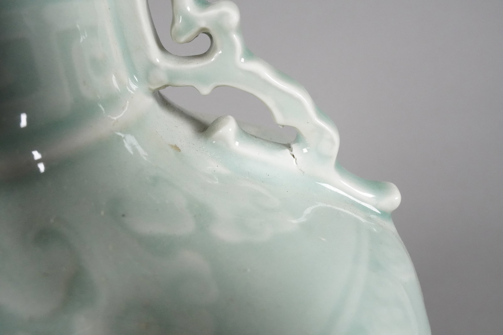 Chinese fine celadon vase - 6