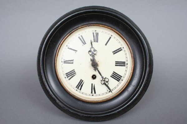 Vintage Tole Wall Clock