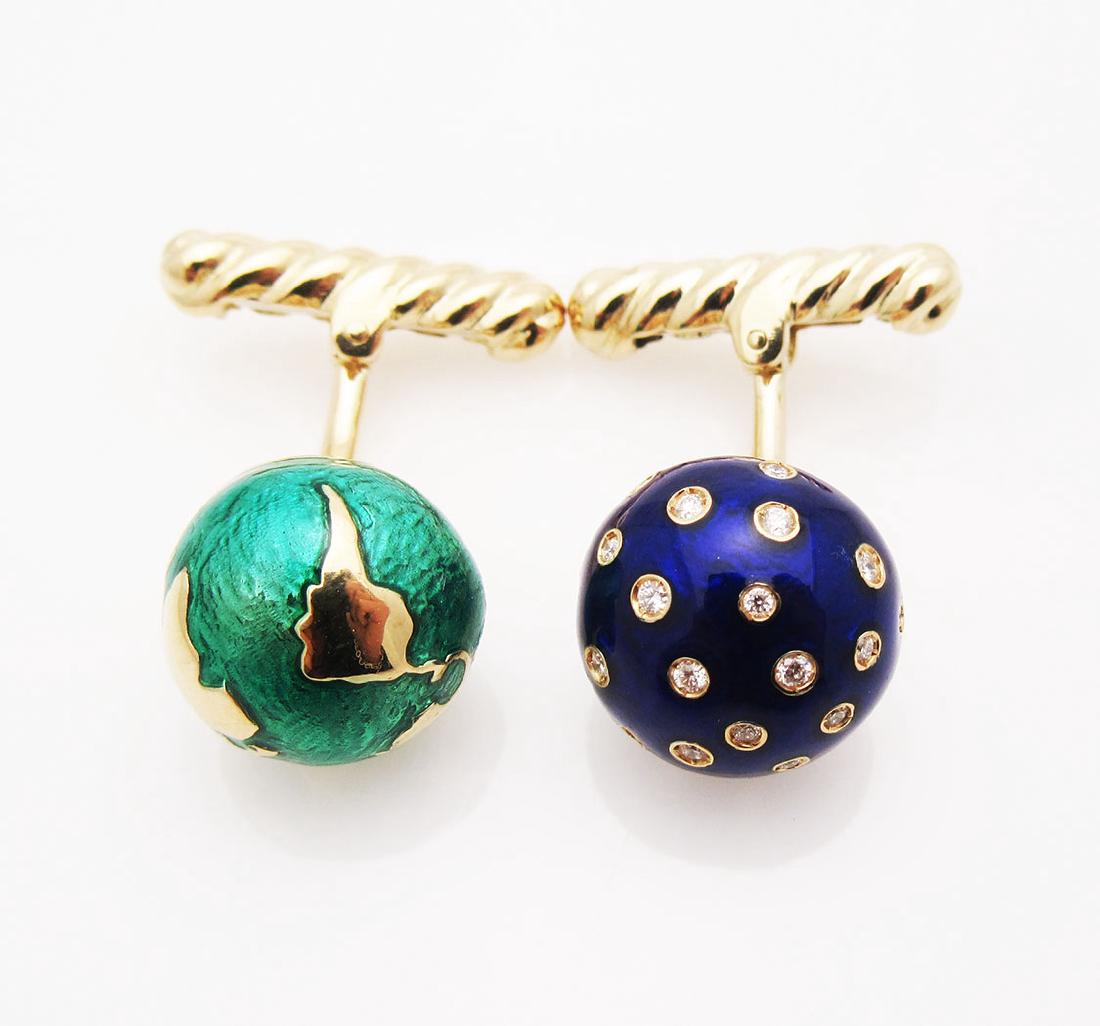 VERDURA 18k Gold Diamond Night & Day Cufflinks (1 of 10)