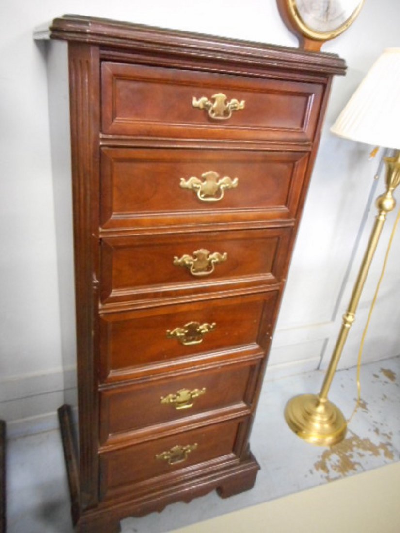Bassett Furniture 6 Drawer Lingerie Chest Beautiful