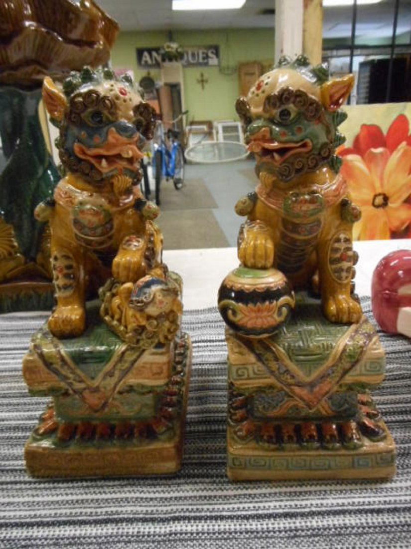 2 Asian Foo Dogs Green Color Statue Pair maker mark (1 of 3)