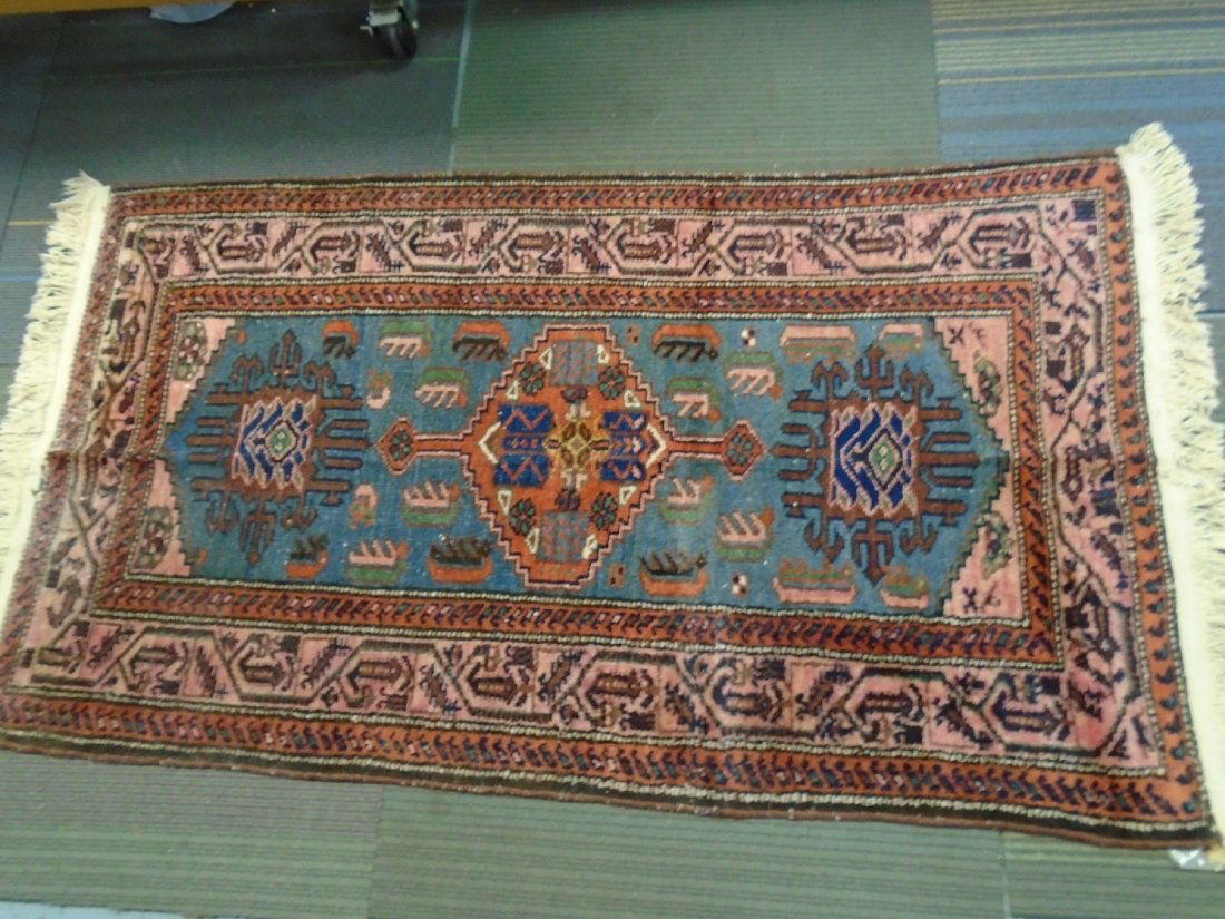 VINTAGE HERIZ ? RUG HAND KNOTTED WOOL antique oriental: VINTAGE HERIZ ? RUG HAND KNOTTED WOOL antique oriental carpet 54"long x 29" wide from estate condition rug has no holes,fringe is coming loose we did put some tape on one side to not let it rip off, s