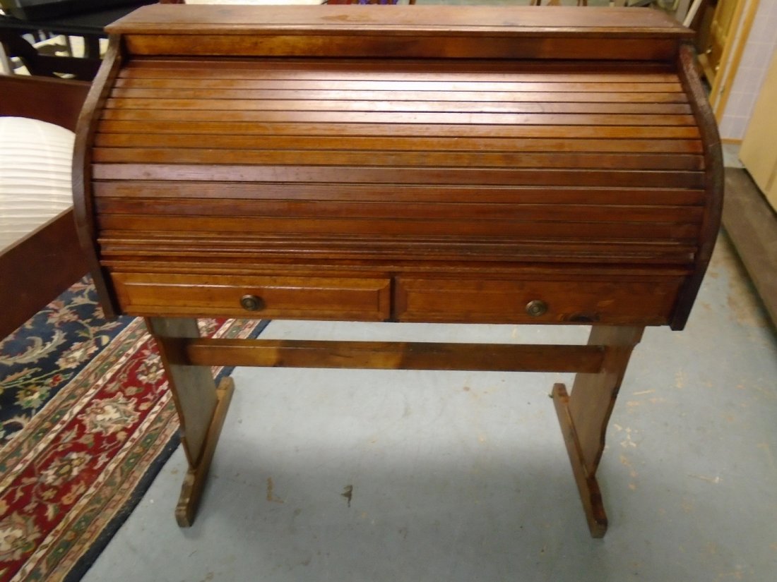 Vintage Roll top Desk (1 of 2)