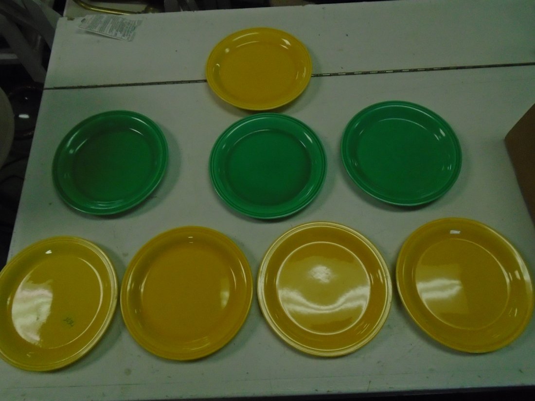 Fiesta Green yellow lot of 8 plates: fiesta green and yellow lot of 8 plates 6 1/2" 3 green and 5 yellow see pics all in great condition